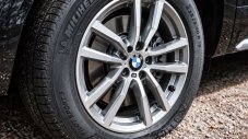 По-високо налягане в гумите удари по джоба собственик на BMW