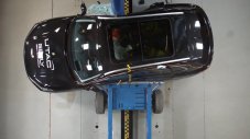 Китайски кросоувър издържа брутален тест, какъвто Европа не е виждала