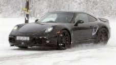 Шпионски снимки от новото Porsche 911