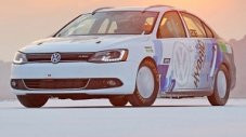 Volkswagen Jetta постави рекорд за хибрид