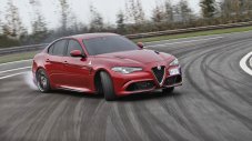 Alfa Romeo Giulia Quadrifoglio разби сърцето на американци за 60 000 км