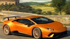 Lamborghini показа върховия Huracan Performante