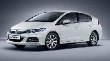 Honda модернизира Insight
