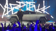 Любов и омраза - как в Щатите приемат Tesla Cybertruck?