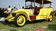 В Индия възстановиха 100-годишен Rolls-Royce