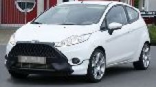 Шпионски снимки от &bdquo;горещия&rdquo; Ford Fiesta ST
