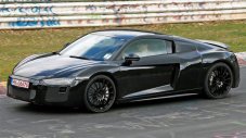 Новото Audi R8 свали камуфлажа