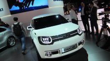 Suzuki ще пусне нов хечбек и компактен кросовър