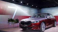 Знаете ли колко струва двуцветната боя за BMW 7-Series