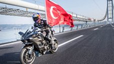 Турски мотоциклетист постави световен рекорд за скорост