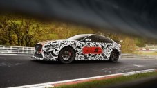 Jaguar направи екстремен XE с 600 к.с. (ВИДЕО)