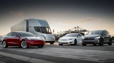 Tesla добави два нови режима за безопасност (ВИДЕО)