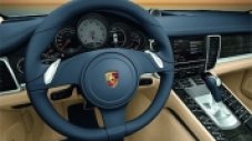 Porsche показа интериора на Panamera