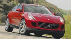 Първият SUV на Ferrari &ndash; хибрид с V8 мотор