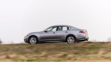Нови подробности за европейското Infiniti Q70