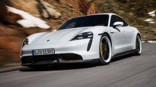 Porsche Taycan Turbo S вдига повече от обявеното