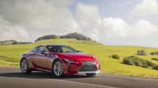 Lexus обнови конкурента на BMW Серия 8