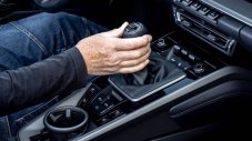 Porsche патентова автоматик с фалшив педал на съединителя