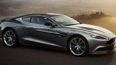 Aston Martin не се отказва от V12 и от механичните скорости