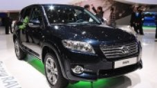 Toyota показа обновения RAV4 в Женева