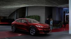 Ford представи електрическия си кросоувър