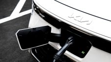 Най-здравата батерия за EV след 100 000 км не е на Tesla