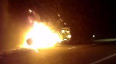 Горящ камион измина повече от 20 км (ВИДЕО)