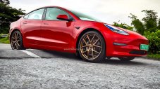 Нисък пътен просвет спря Tesla Model 3 за голям пазар