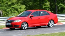 Skoda Rapid излезе на Нюрбургринг
