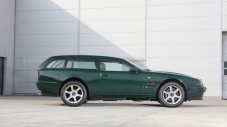 Супер рядко комби на Aston Martin отива на търг
