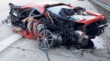 Ferrari F430 след катастрофа с 300 км/час