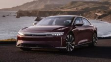 Lucid Air постави рекорд по пробег за сериен електромобил