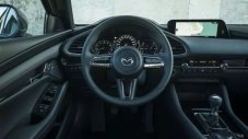 Mazda се отказа от сензорния екран