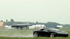 Aventador VS F-16