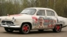 В Cardi кръстосаха Gaz 21 с Porsche Cayenne