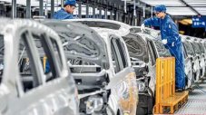 Китай отново е лидер по производство на нови автомобили