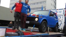 Исландци пристигнаха на Световното в Русия с Lada Niva