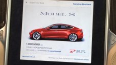 Германец ще подобрява рекорд за пробег с Tesla Model S
