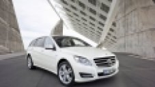 Това е Mercedes R-Class 2011