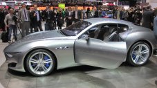 Дебютът на Maserati Alfieri се отлага с 2 години