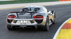 AMG готви конкурент на Porsche 918 Spyder