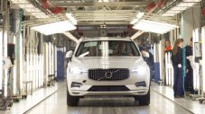 Защо XC60 носи повече риск за Volvo