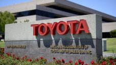 Toyota ще похарчи 800 млн. долара за промяна на имиджа си