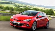 Червена точка за Opel Astra GTC