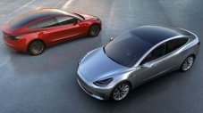 "Евтината" Tesla се отлага с година