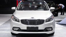 Kia представи серийния К4