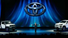 Toyota показа прототип на електрически Hilux