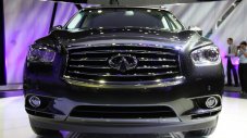 Infiniti показа 7-местен SUV