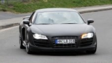 Нова по-мощна версия на Audi R8