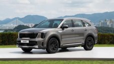 Kia Sorento получи нови зъби, табло и стари двигатели